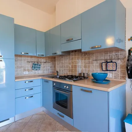 Apartment Free Parking - Sea View -